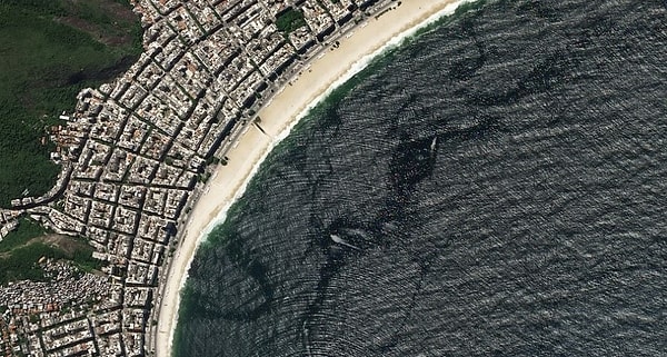 9. Пляж Копакабана, Рио-де-Жанейро, Бразилия