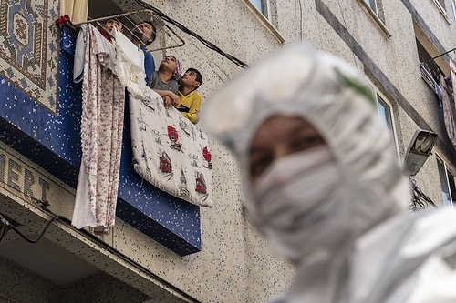 Uyanık Vatandaşların Kısıtlamayı Delmek İçin Başvurduğu Yöntem, Doktoru İsyan Ettirdi: 'Kendimizi Kullanılmış Hissediyoruz'