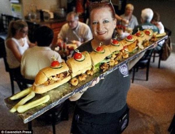 Uzun bir challange: 1 metrelik bir hot dog