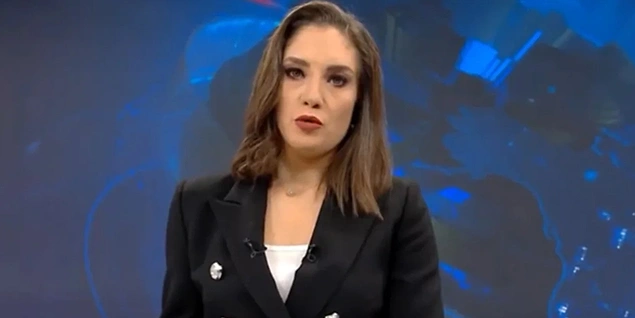 Çokça eleştiri alan o sözlere, Nevşin Mengü, 'Bu beyefendinin öğrencisiyseniz gitmeyin çocuklar zaten o derslere, öğreneceğiniz bir şey yok bu kafalardan' diyerek eleştirmişti.