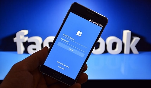 Facebook, Ünlülerle Hayranlarını Bir Araya Getirecek Platform Kuruyor