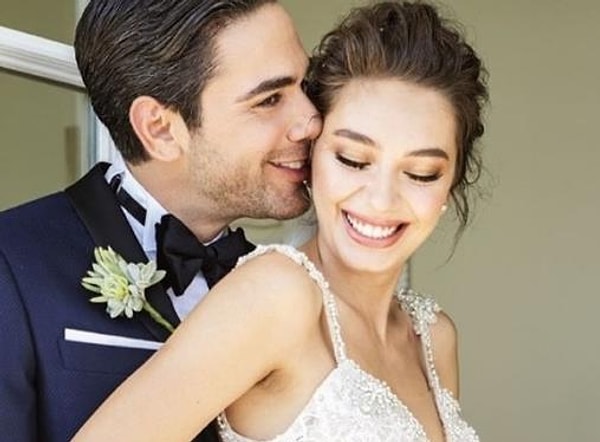 Неслихан Атагюль и Кадир Догулу