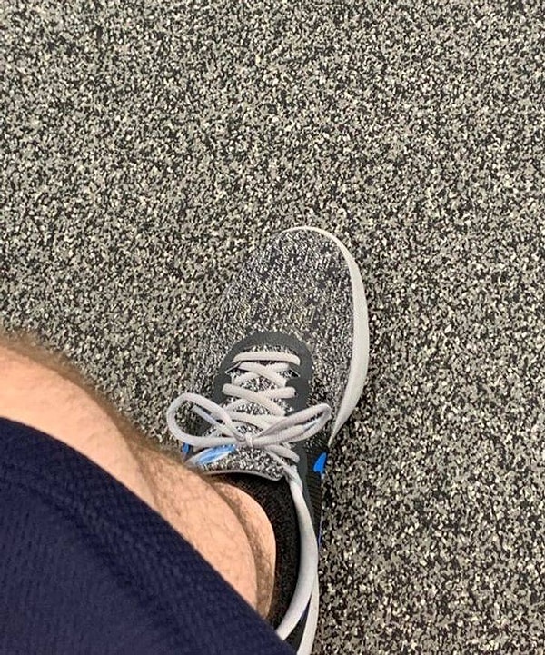 5. "Хорошие кроссы для спортзала - это те, что идеально подходят под ковровое покрытие".