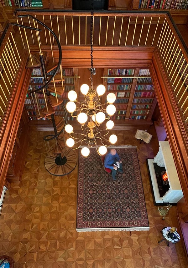 Многоярусная люстра из латуни в викторианском стиле