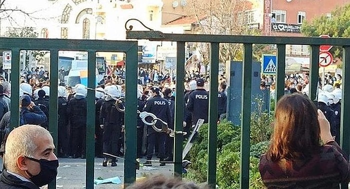 Soylu'dan Boğaziçi Üniversitesi'ne Müdahale Eden Polise Destek: 'Tamirci mi Çağıracaklardı?'