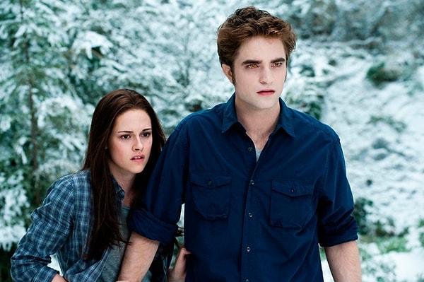2008 ile 2012 yılları arası hayat verdiği Edward Cullen karakteri dönemin vampir klasikleri arasında yerini almayı başarırken seride Bella karakterine hayat veren Kristen Stewart'la arasındaki uyum oldukça sevildi.