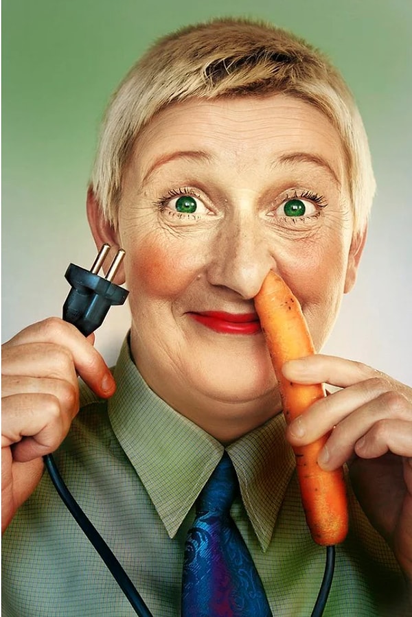 12. И как это прикажете понимать?