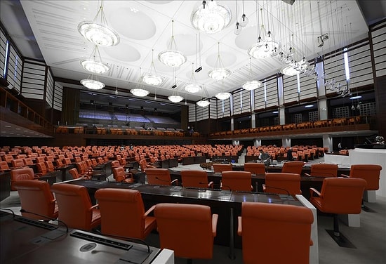 Akademisyenlerden Yeni Hükümet Sistemi Çalışması: 'HSK Lağvedilmeli, RTÜK Kapatılmalı'