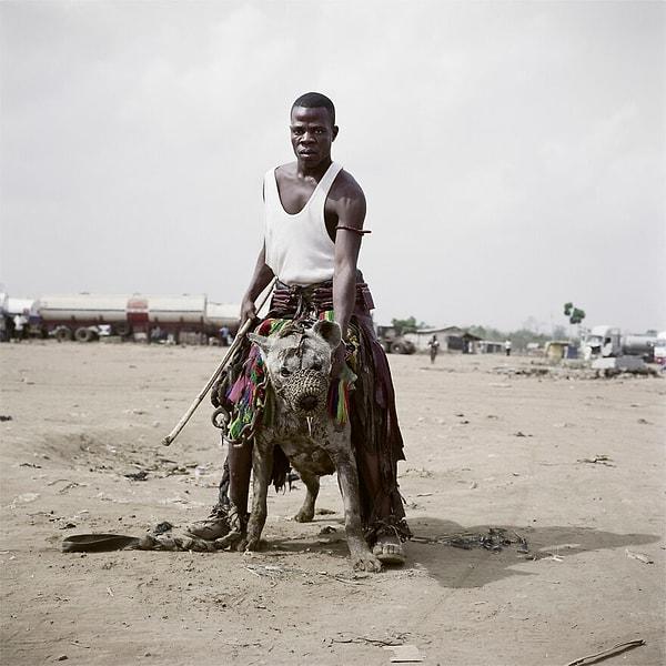 10. "Sırtlan ve Öteki Adamlar", Nijerya Federal Cumhuriyeti, 2007