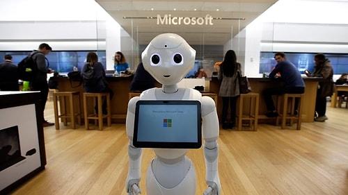 Yeni Black Mirror Bölümü Microsoft'tan: Kaybettiğimiz Yakınlarımızı Chat Robotu Olarak Diriltme Patenti Alındı