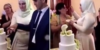 Düğün Pastasını Kestikten Sonra Pastayı Damada Yedirmek Yerine Başka Bir Kadına Yediren Gelin