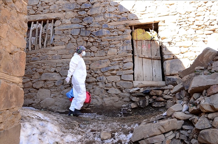 Mutasyonlu Virüs Vakaları Artıyor: Tunceli'de Biri Doktor 5 Kişi Karantinaya Alındı