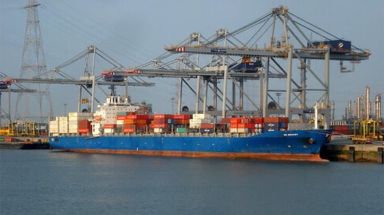 Nijerya'da Korsanlar Türk Gemisine Saldırdı: 1 Kişi Öldürüldü, 15 Kişi Kaçırıldı