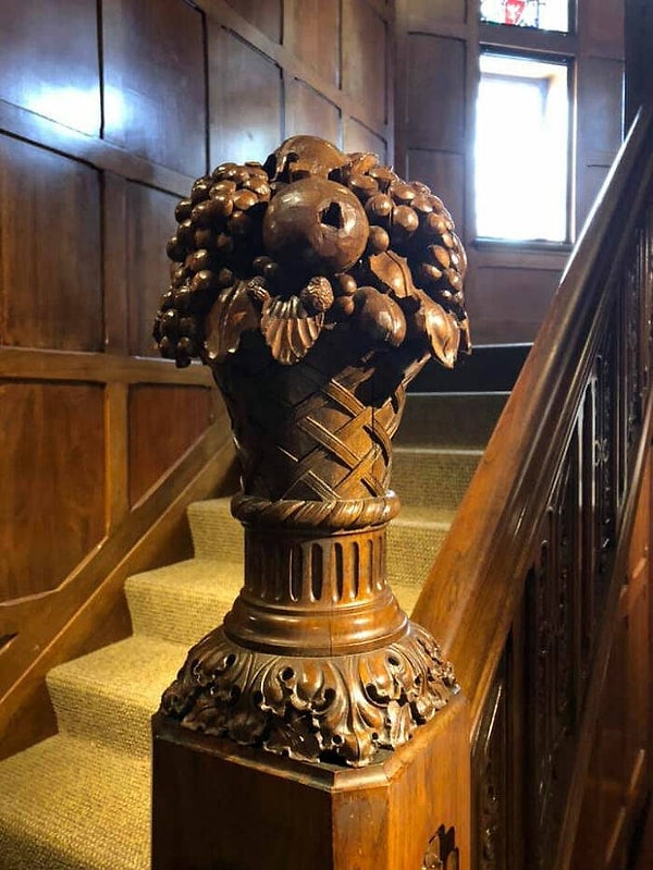 11. Настоящее испытание для того, кто протирает пыль в этом доме.