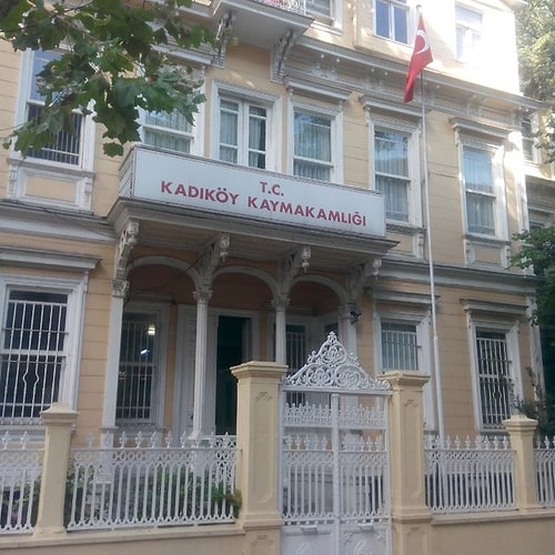 Kadıköy Kaymakamlığı 7 Gün Süreyle Her Türlü Toplantı ve Gösteri Yürüyüşünün Yasaklandığını Duyurdu