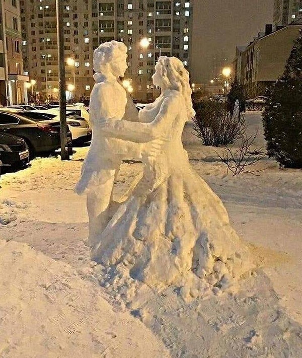 22. "Назовем это "Снежным романом"?"