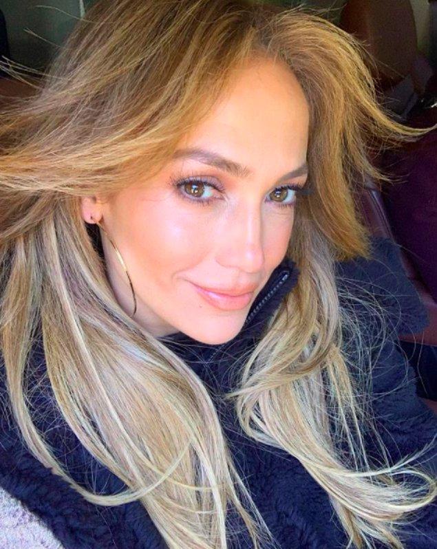 51 yaşındaki güzeller güzeli Jennifer Lopez'e hepimiz hayranız.