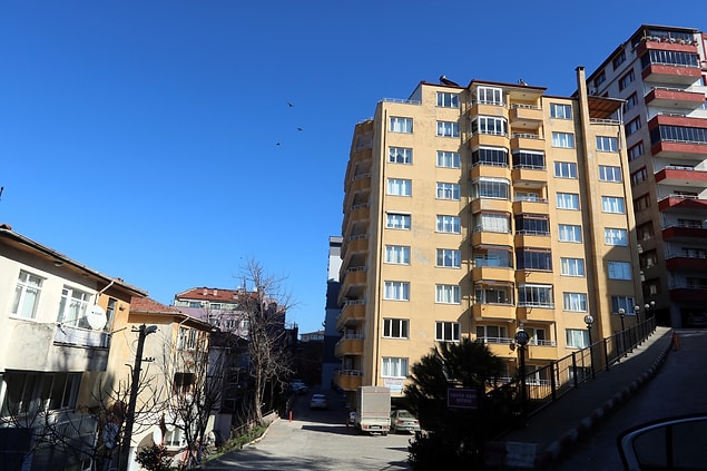 Gözaltındaki erkek arkadaşı atladığını öne sürdü