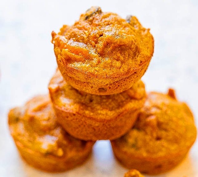3. Portakallı ve Kuru Üzümlü Muffin Tarifi: