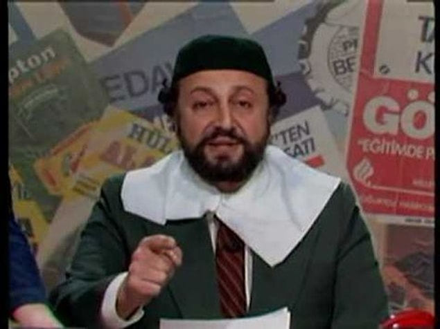 İktidarda ya da muhalefette bulunan her parti liderinin taklidini yapan oyuncuları zaten hangi televizyon kanalı cesaret edip yayınlayabilir ki? Fakat bunlar vardı, yapıldı ve yaşandı...