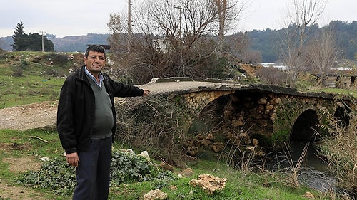 Üzerinden Büyük İskender'in Geçtiği Söylenen Köprü, Dökülen Beton Yüzünden Yıkıldı