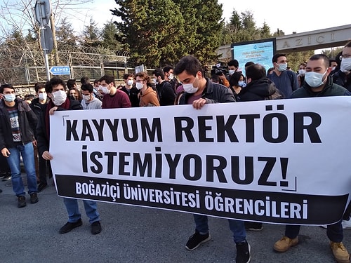 Boğaziçi Paylaşımı Yapan Ünlü Oyuncu Seray Sever, Gelen Tepkilere Gönderme Yaparak Cevap Verdi