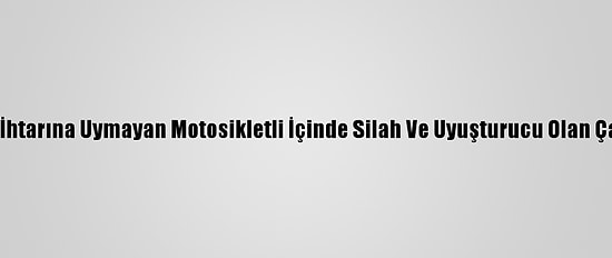 Kocaeli'de "Dur" İhtarına Uymayan Motosikletli İçinde Silah Ve Uyuşturucu Olan Çantayı Denize Attı