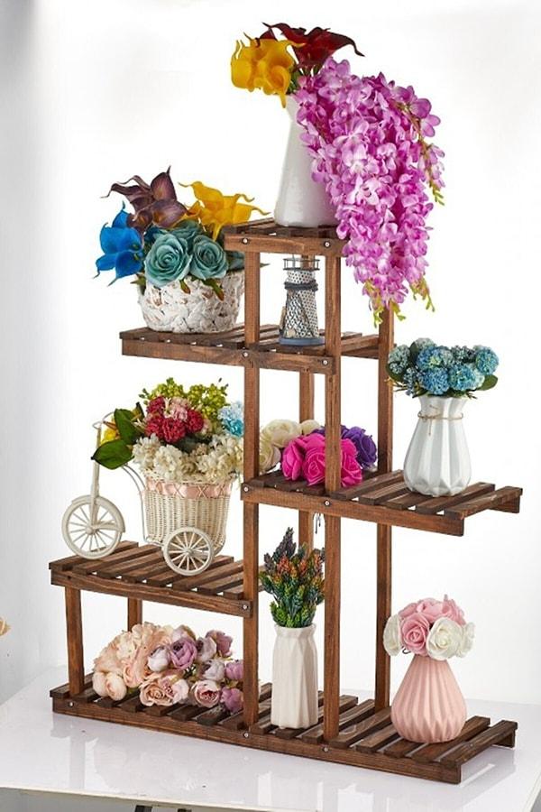 9. Çiçek sevenlerin evini bir anda seraya çevirecek dekoratif bir ürün.