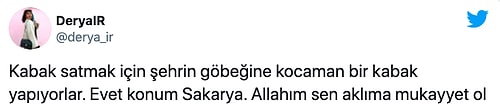 Sakarya Belediyesi Yaratıcılığın Sınırlarını Zorluyor: Kent Meydanına Dev Kabak Gündem Oldu