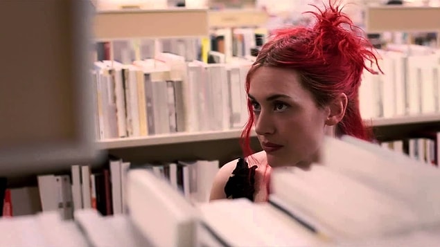 2. Kate Winslet / Clementine Kruczynski - Eternal Sunshine of the Spotless Mind (2004)