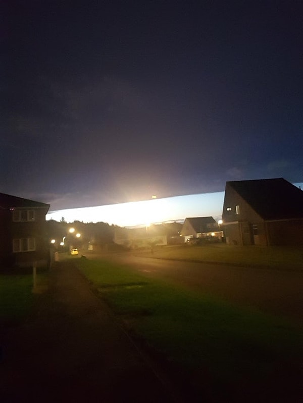 6. "Однажды ночью ч шёл к дому друзей и вдруг понял, что ещё не ночь"