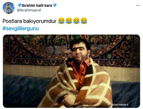 Herkes Romantik Akşam Yemeklerini Paylaşırken Sevgililer Gününü Yalnız Geçirirken Güldüren 17 Bekar