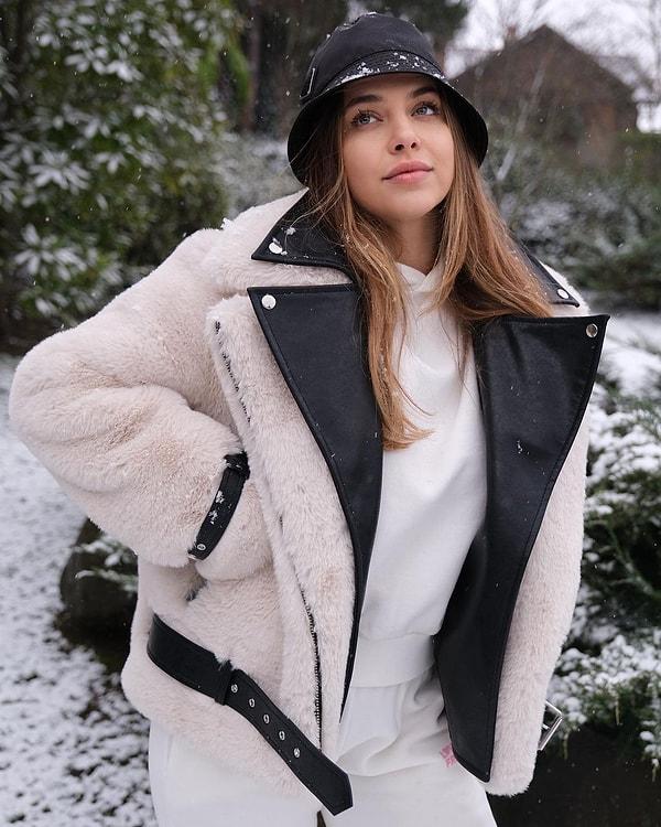 6. Güzelliğiyle Instagram'ın en çok beğenilen isimlerinden Gamze Erçel'i bu ceket montla birkaç kez gördük.