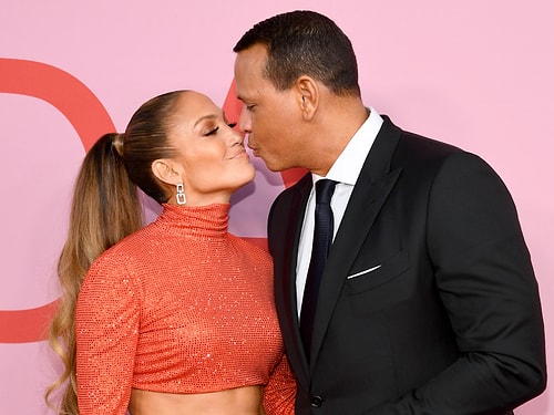 Alex Rodriguez Nişanlısı Jennifer Lopez İçin Hazırladığı Gerdek Gecesi Konseptli Yatak ile Dillere Düştü!