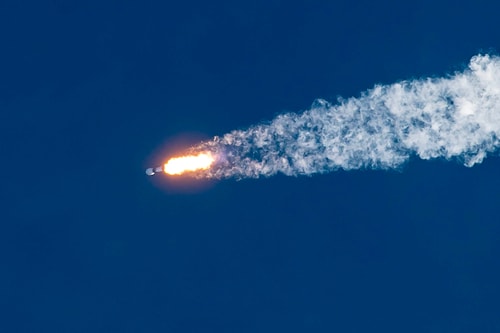 SpaceX Yörüngeye 60 Uydu Daha Gönderdi