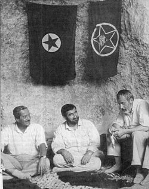 Heyet Kandil'de Murat Karayılan ve Rıza Altun'la görüştü ama ilk görüşmede askerlerin tamamını teslim alamadılar. Sadece aileleri gelen 2 er teslim edilmişti.