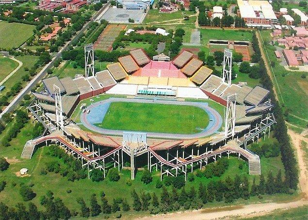 18. Mmabatho Stadium / Güney Afrika