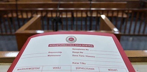 Yargıtay'dan Emsal Olacak Karar: Mesai Arkadaşını Öptü, Tazminat Ödenmeden Kovuldu