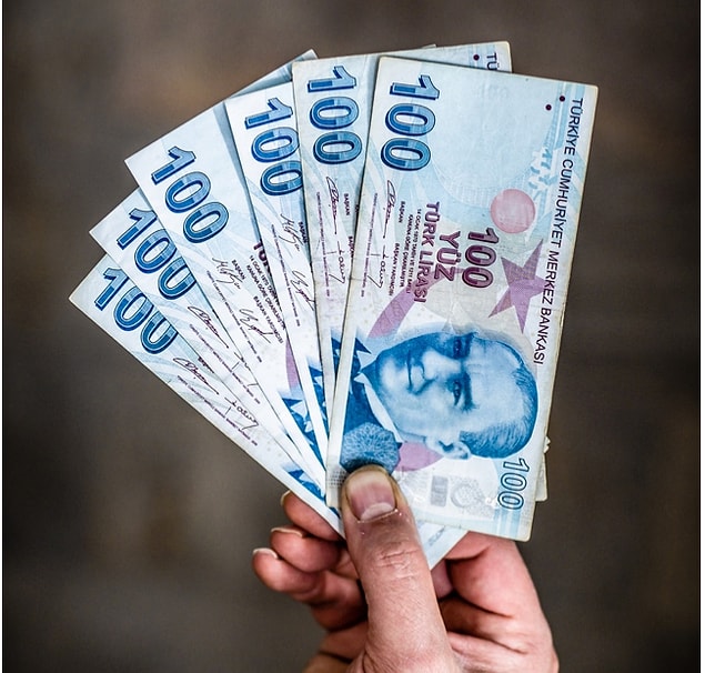 12. Sürekli para hakkında endişe edersiniz.