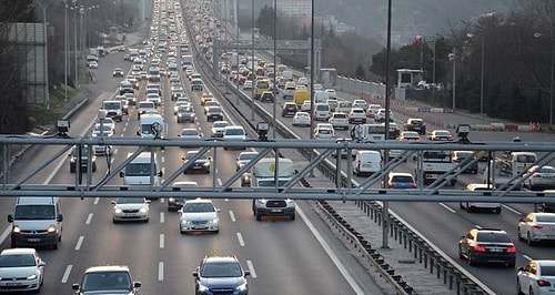 İstanbul'da Kritik Eşik Aşıldı: Trafik Artık Tüm Gün Sıkışık