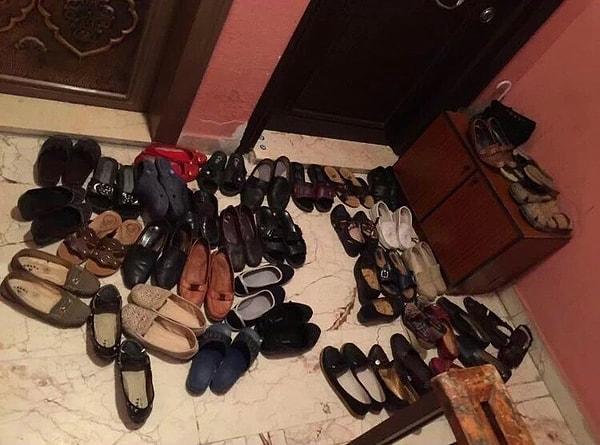 1. "Bir eve misafir geldiği zaman herkes ayakkabısını dışarıda bırakıyor."