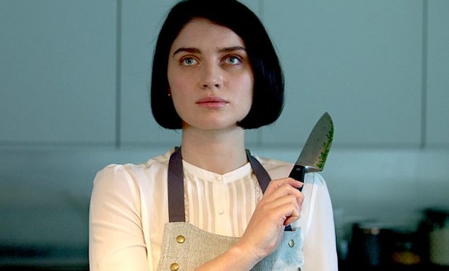 9. Behind Her Eyes (2021)