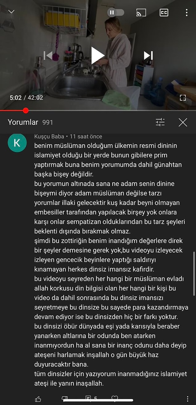 Levent, sırf müslüman olmadığı için kendisine yapılan bu nefret dolu söylem karşısında şaşırıyor. Çünkü insanlar kendi inançları konusunda hür iradeye sahip.