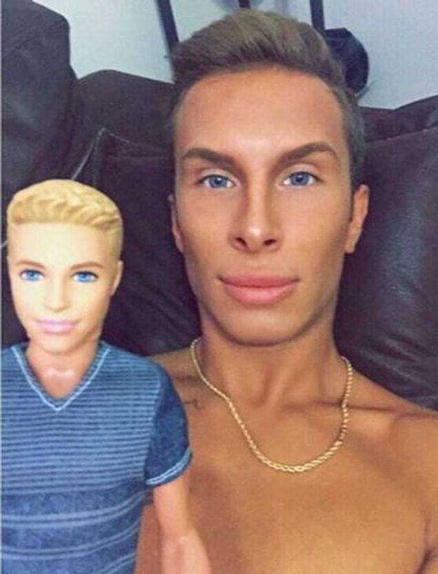 Gerçekten Ken'e (Barbie bebek) benzemeye çalışıyor musunuz yoksa o bir uydurma haber mi?