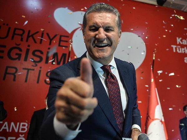 Eski Şişli Belediye Başkanı ve Yeni TDP (Türkiye Değişim Partisi) Lideri Mustafa Sarıgül pek meşhur Z kuşağının oylarına talip her siyasetçi gibi...