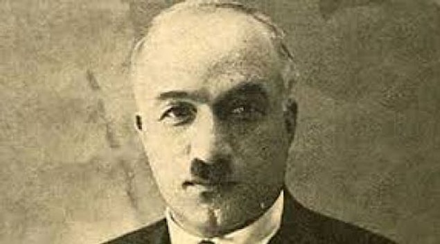 9. Ahmet Haşim - Merdiven