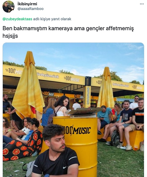 Fotoğraflara Birden Dahil Olan İnsanlarla Birlikte Kendi Çapında Rönesans Tablosu Yaratanlardan Komik Kareler