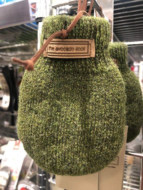 10. Бонус: как вам специальный носок для авокадо, чтобы они быстрее созревали? :)