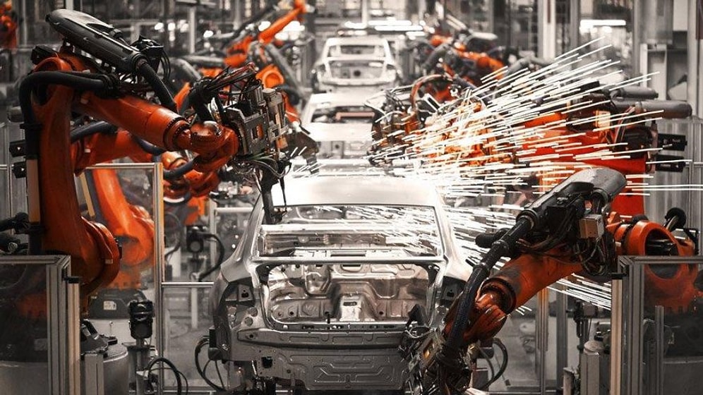 Otomotiv Devleri Malzeme Yetersizliği Nedeniyle Üretimlerini Durdurdu