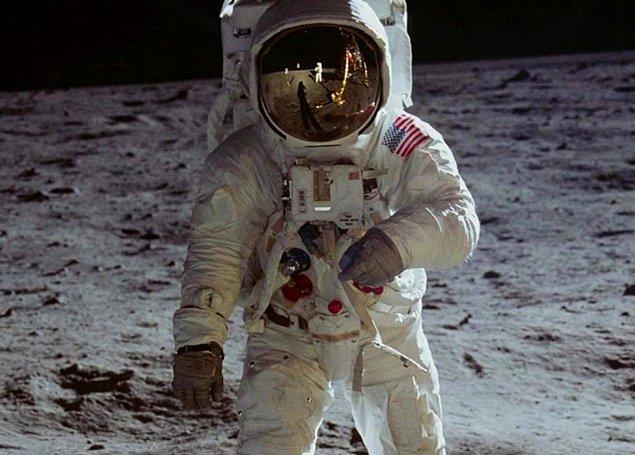 6. Apollo 11 (2019):